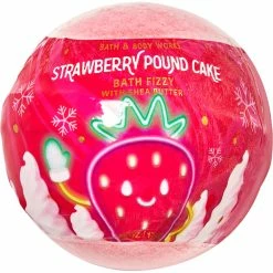 Best Pirce 🛒 Bath & Body Works Merry & Bright Bath Fizzy Strawberry Pound Cake ⭐
